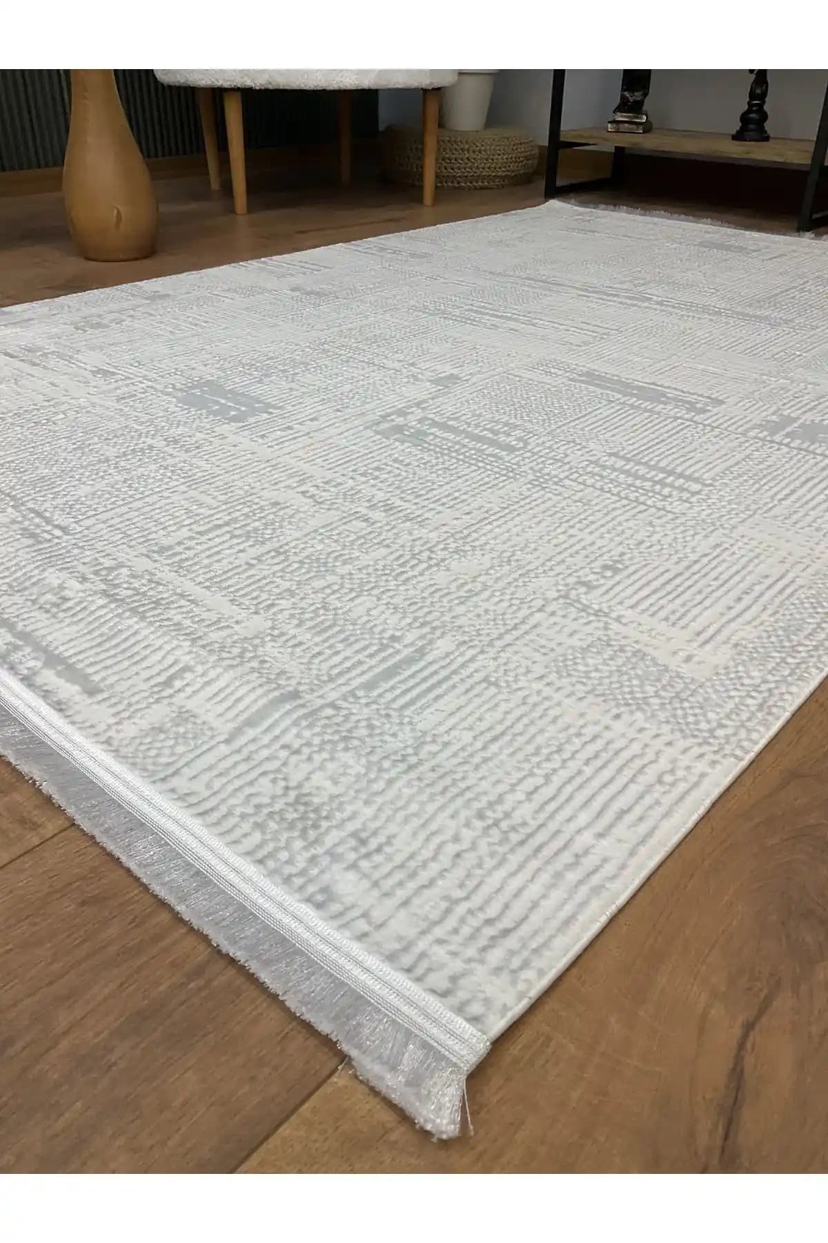 SARAZ Halı: Bambu Malzemeden ve Yıkanabilir Özellikte Estetik Kadife Halı