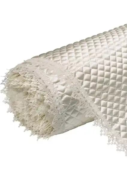 Alper Başhelvacı Tasarımı Vintage Saten Raf Örtüsü 10 Metre Rulolarıyla Şıklık ve Dayanıklılık