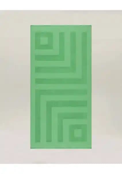 Maisonette Marıs ve Favora Trend %100 Pamuk Plaj Havluları Karşılaştırması