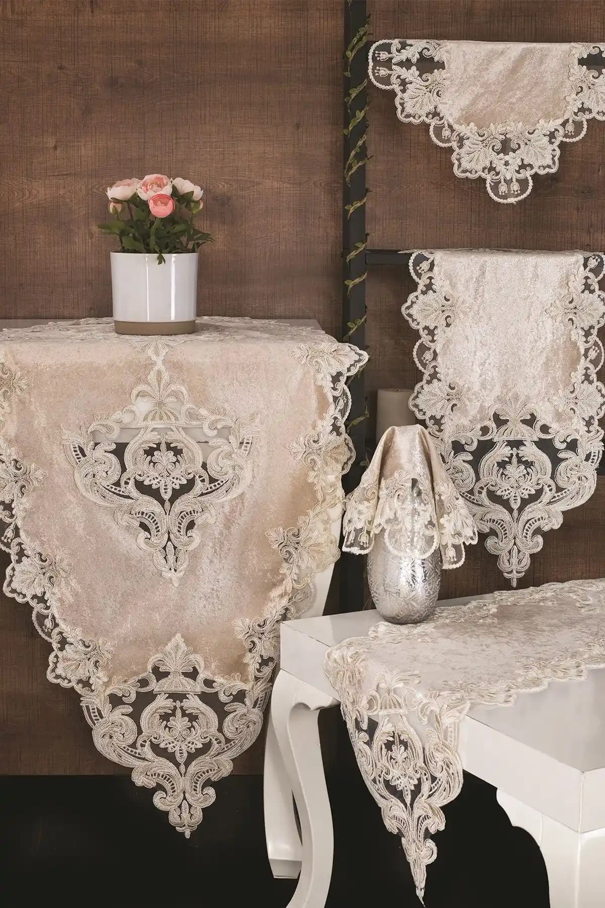 Miray Kadife Salon Takımı 5 Parça Cappucino Modern ve Klasik Tarzın Şıklığı