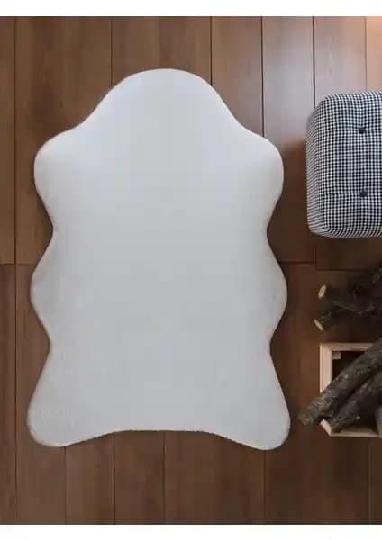 SARAR HALI Tavşan Beyaz Tek Kafa Kaymaz Taban Post Peluş Değerlendirmesi ve Özellikleri