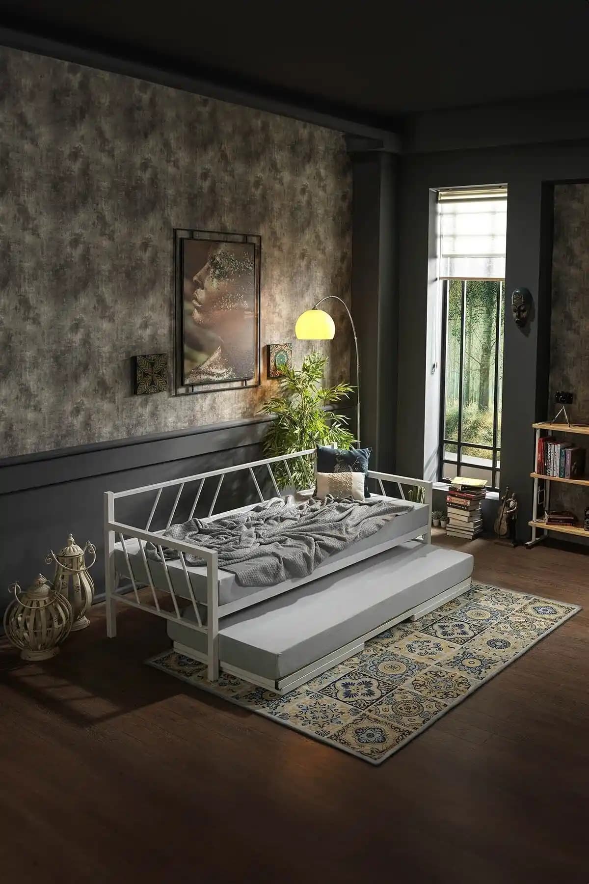 Unimet Glory Yavrulu Daybed: Şık ve Dayanıklı Metal Yatak Çözümü