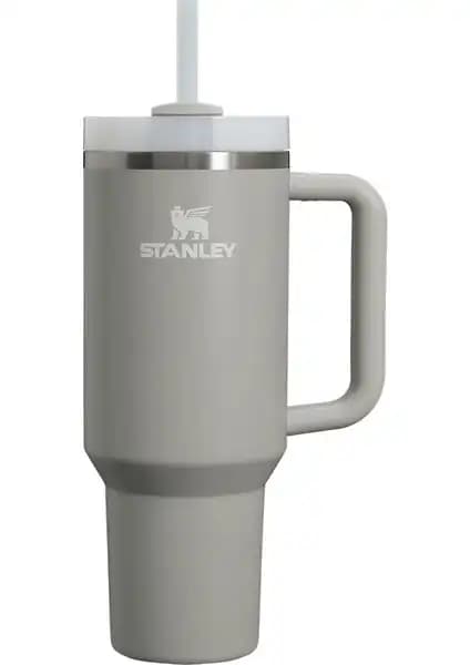 Stanley Quencher ve Iceflow Termosları Karşılaştırması: Özellikler ve Kullanıcı Yorumları 1