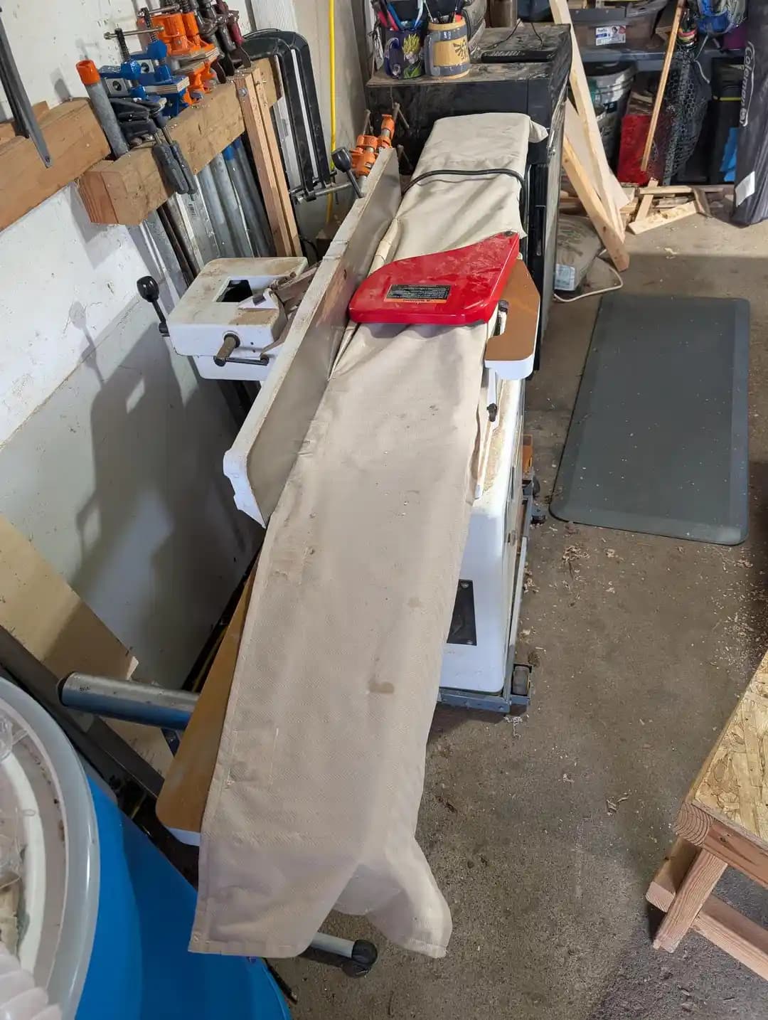 Ahşap İşleme Aletlerinde Paslanmayı Önleme Yöntemleri ve Koruma Teknikleri