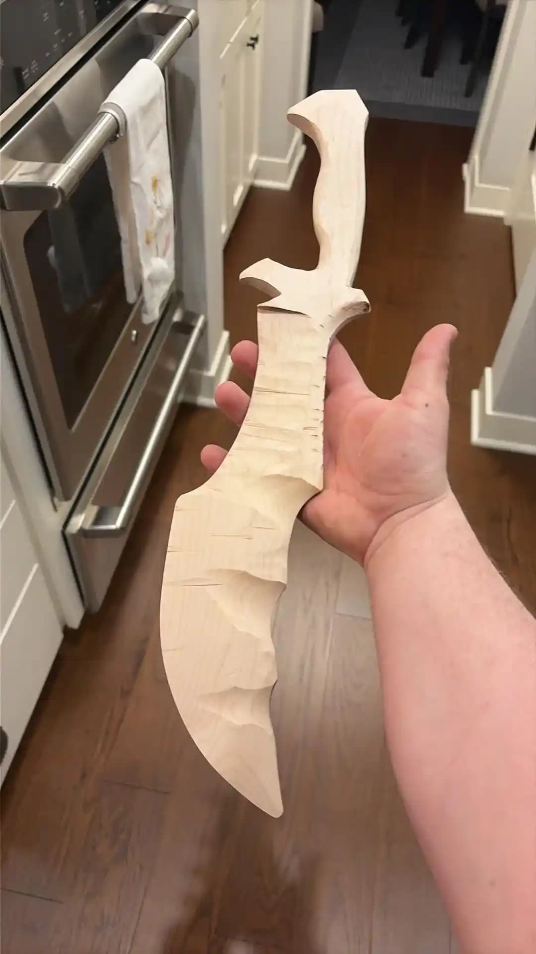 Akçaağaç Ahşap Bıçak Yapımında Leke ve Parlatma Teknikleriyle Estetik Yüzeyler