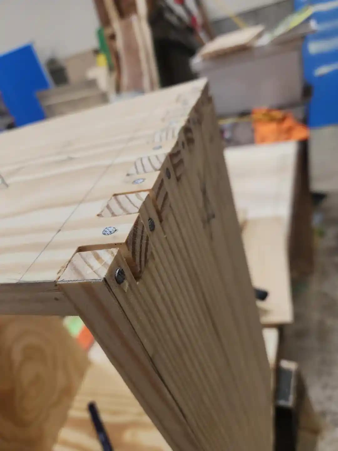 Çivili Parmak Eklerini Ayırma Yöntemleri ve Ahşapta Dikkat Edilmesi Gerekenler