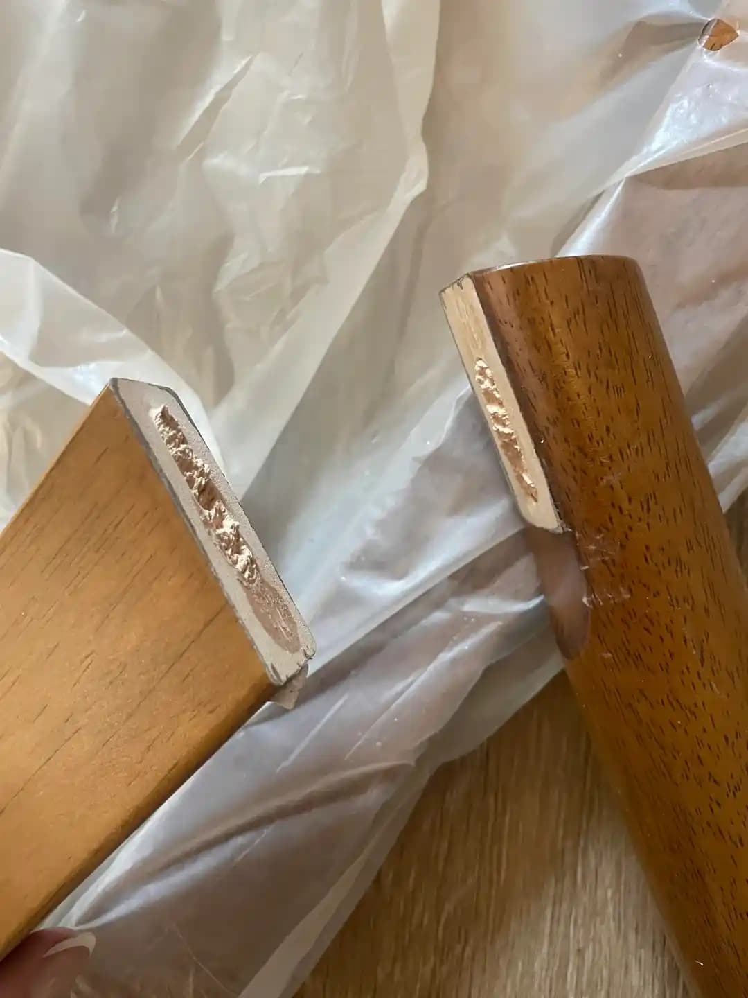 Kanepe Ayağı Onarımında Yüzen Dil Değişimi ve Ahşap Pim Kullanımı Yöntemleri