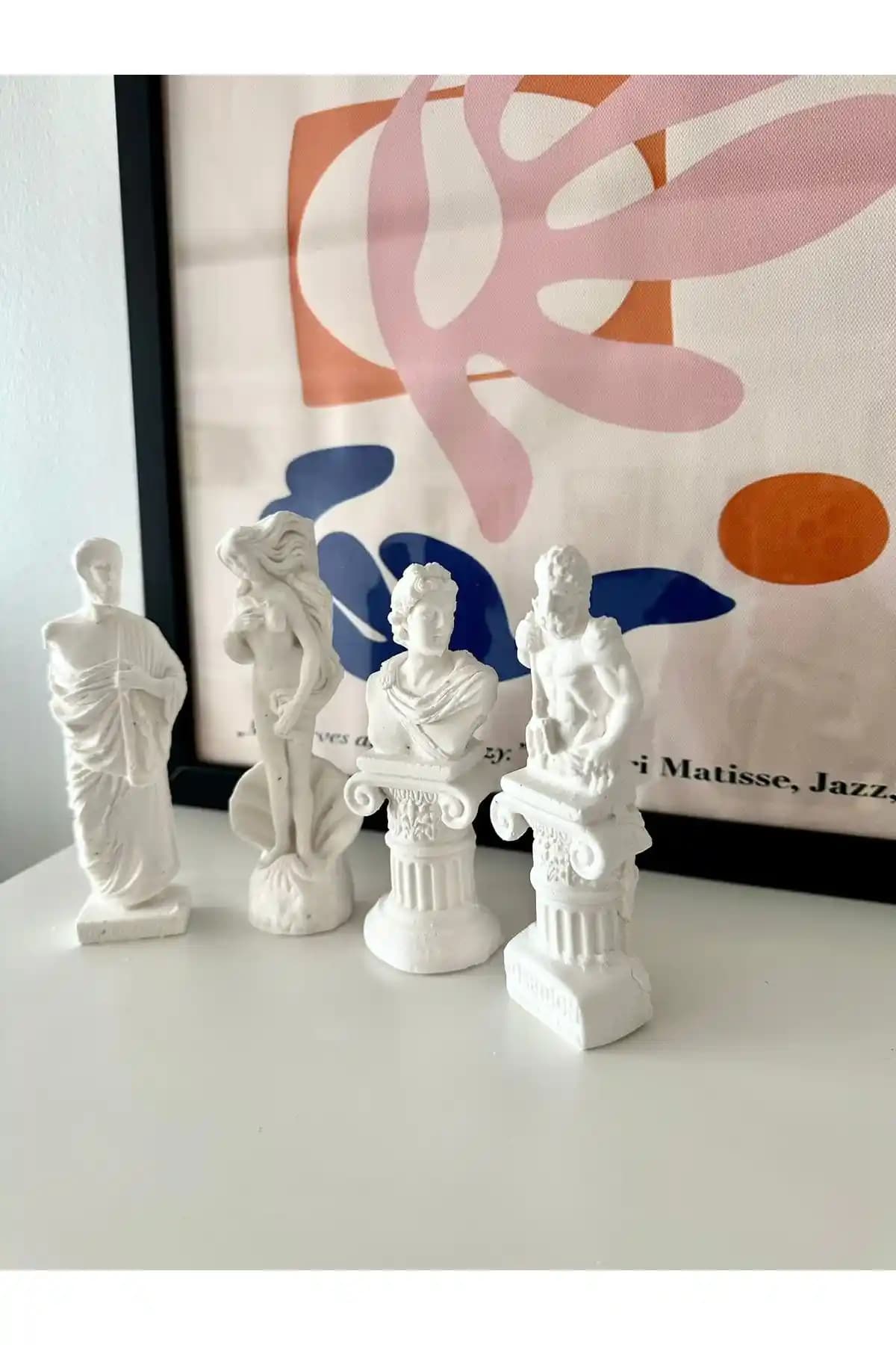ALCSTORE Yunan Heykel 4'lü Set: Klasik ve Modern Dekorasyon İçin Şık Tasarım