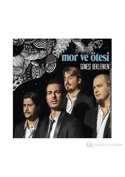 Mor ve Ötesi'nin Güneşi Beklerken Albümü Türk Rock Müziğinin Önemli Bir Dönüm Noktası