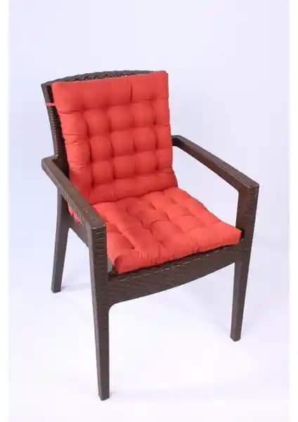 Altınpamuk Lux ve Neva Sandalye Minderlerinin Karşılaştırması: Konfor ve Estetik Açısından Analiz