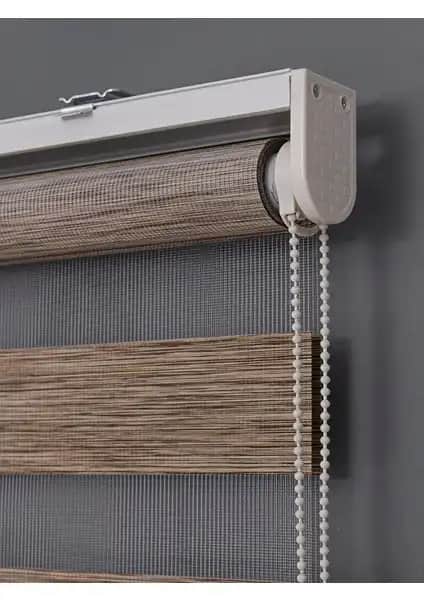 Bambu ve Krem Pliseli Zebra Perde Karşılaştırması: Özellikler ve Kullanıcı Yorumları