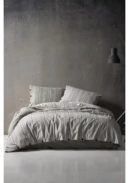 Berolige Sense ve Yataş Bedding Çift Kişilik Nevresim Takımları Karşılaştırması