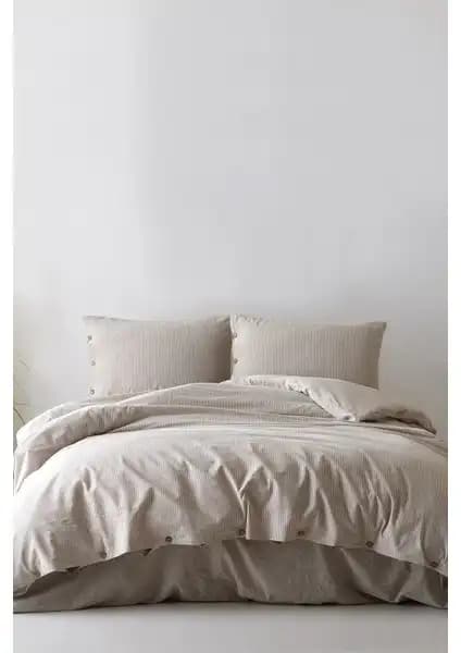 Berolige Shirt ve Karaca Home Aleta Nevresim Takımı Karşılaştırması 1