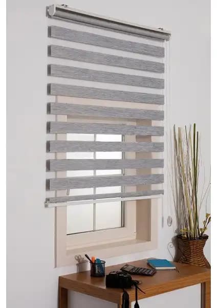 Blind-X ve Brillant Bambu Zebra Perde Karşılaştırması: Hangi Ürün Sizin İçin Uygun 2