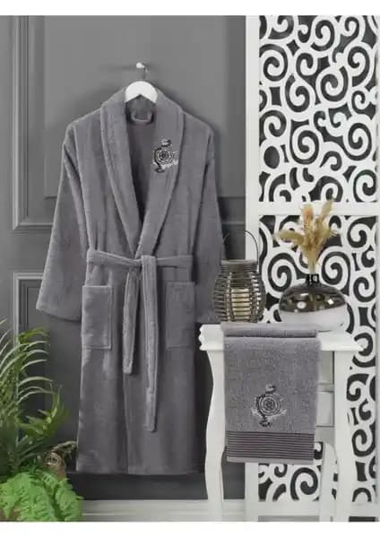 Casnack Antrasit Havlulu ve Quina Kapüşonlu Bornoz Setleri Karşılaştırması