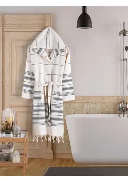 Denia Home ve Ephemeris Ponpon Peştemal Bornoz Karşılaştırması ve Özellikleri 1