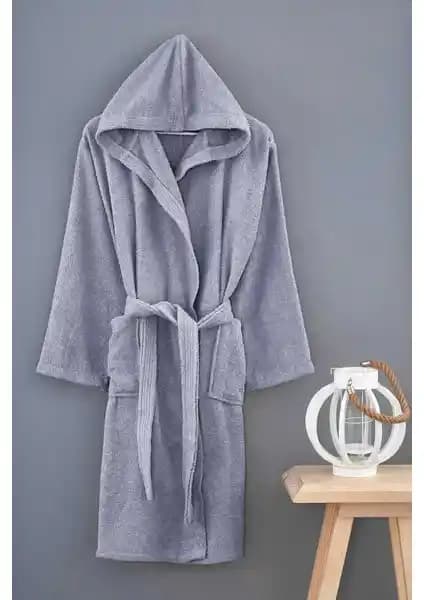 Denia Home ve Oyalı Textile Bornoz Karşılaştırması: Hangi Ürün Sizin İçin Uygun