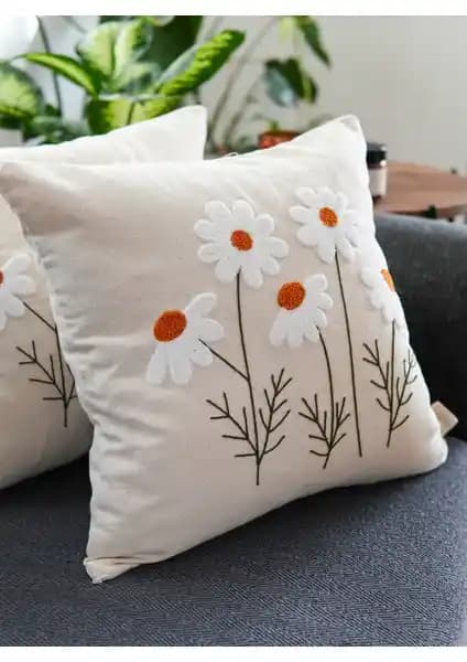 Ersperto Papatya ve Reset Punch Nakışlı Kırlent Kılıfı Karşılaştırması