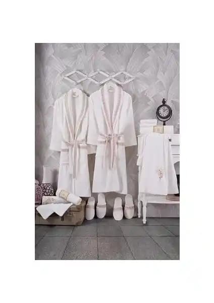 Güvenal Akdeniz ve Güvenal Rüya Bornoz Setleri Karşılaştırması ve Özellikleri