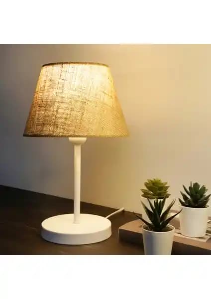 Homing Beyaz Gövdeli ve Vivido Modern İkili Abajur Karşılaştırması: Hangi Abajur Daha Uygun