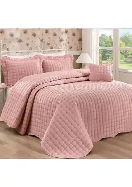 Kadınca Dükkan ve Karaca Home Missy Yatak Örtüsü Karşılaştırması ve Özellikleri