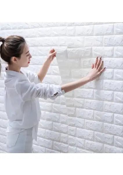 Kendinden Yapışkanlı Duvar Paneli ve Kaplama Ürünleri Karşılaştırması 1