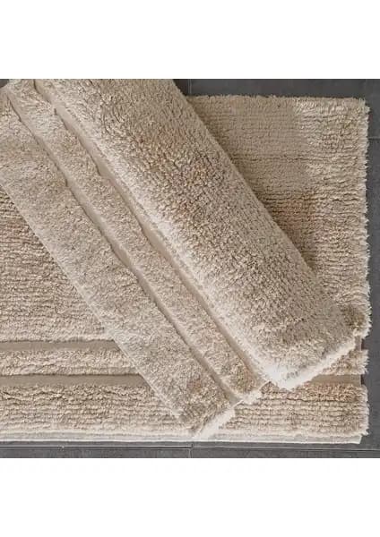 Konfor Halı ve Yataş Bedding Felicia Banyo Paspası Setleri Karşılaştırması 2