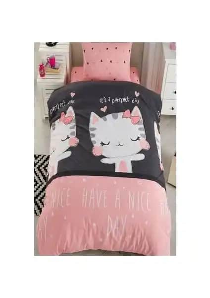 Laliva ve Loyal Home Çocuk Nevresim Takımı Karşılaştırması ve Özellikleri