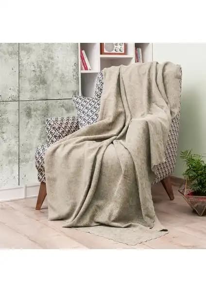 Latuda ve Velerde Home Koltuk Örtüsü Karşılaştırması Hangi Ürün Daha Uygun 1