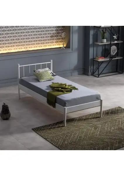 Limni Home ve Unimet Falez-S Ferforje Metal Karyola Karşılaştırması 2