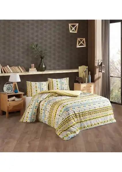 Lotusline ve Sheri Home Çift Kişilik Nevresim Takımları Karşılaştırması