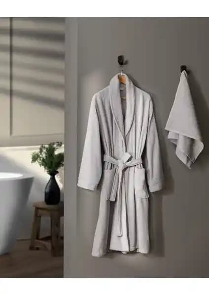 Madame Coco Avril ve Carla Kimono Bornoz Setleri Karşılaştırması ve Seçim Rehberi