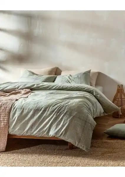 Madame Coco Bettine ve Kerman Tek Kişilik Nevresim Takımları Karşılaştırması ve Özellikleri