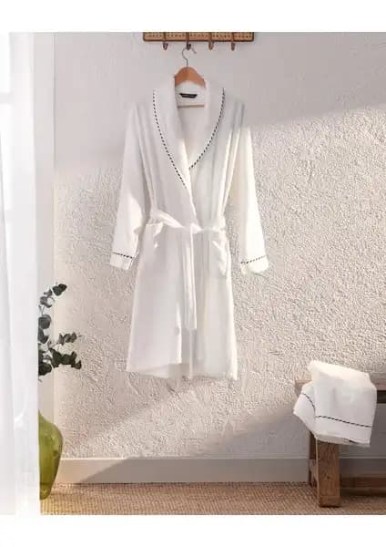Madame Coco Carla ve Jack Şalyaka Unisex Bornoz Setleri Karşılaştırması ve Özellikleri 2