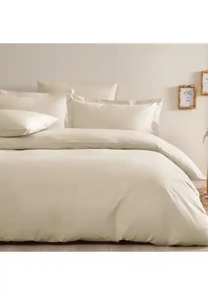 Puffy Naturalis ve Yataş Bedding Plain Çift Kişilik Nevresim Takımları Karşılaştırması