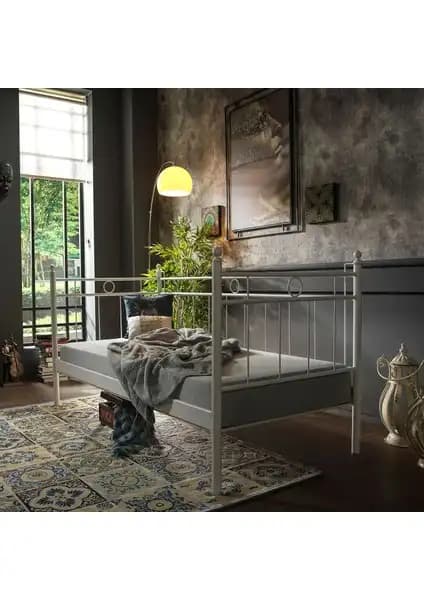 Unimet Alpas ve Kappis Daybed Karşılaştırması Modern Tasarım ve Dayanıklılık Analizi 1