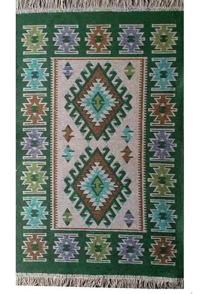 Uşak Kilimi ve Çift Taraflı Kilim Yolluk Karşılaştırması: Tasarım, Malzeme ve Kullanım Özellikleri 1