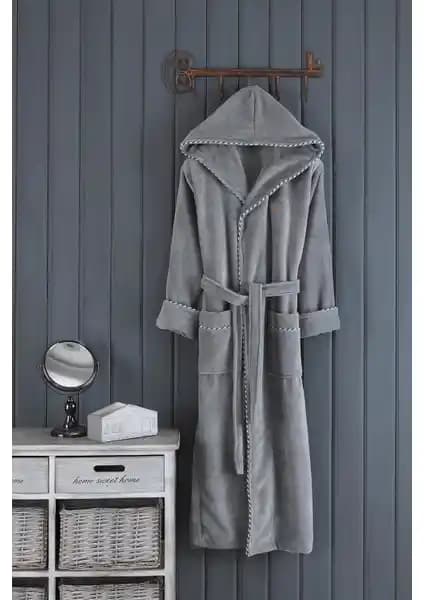 Varol Biyeli Kapşonlu ve Bukle Gramajlı Bambu Bornoz Karşılaştırması