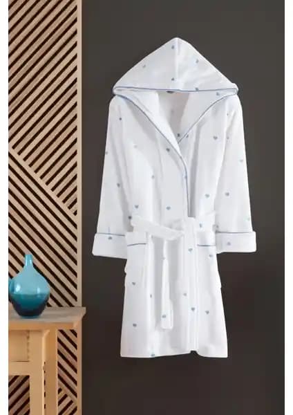 Varol Kalpli Nakışlı ve Nemesis Pike Otel Bornozları Karşılaştırması