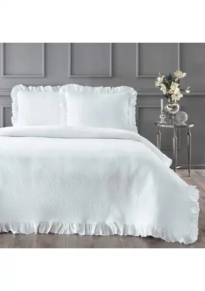 Yatak Örtüsü Seçimi: Linens Bsp ve Madame Coco Basıle Karşılaştırması 1