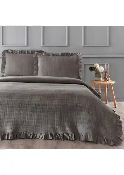 Yatak Örtüsü Setleri Karşılaştırması: Linens Bsp ve Evlen Home Collection