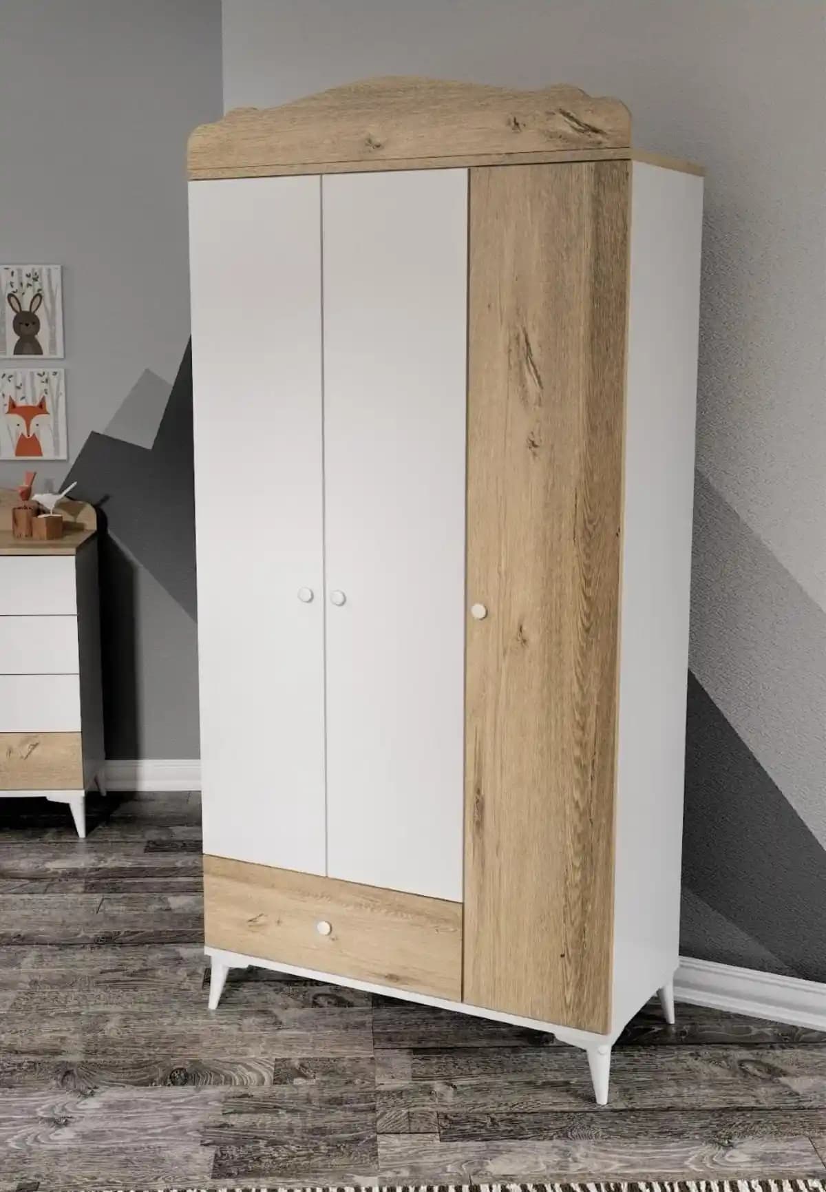 Baby Darling Dolap İncelemesi: Çocuk Odası İçin Fonksiyonel ve Estetik Mobilya Seçenekleri