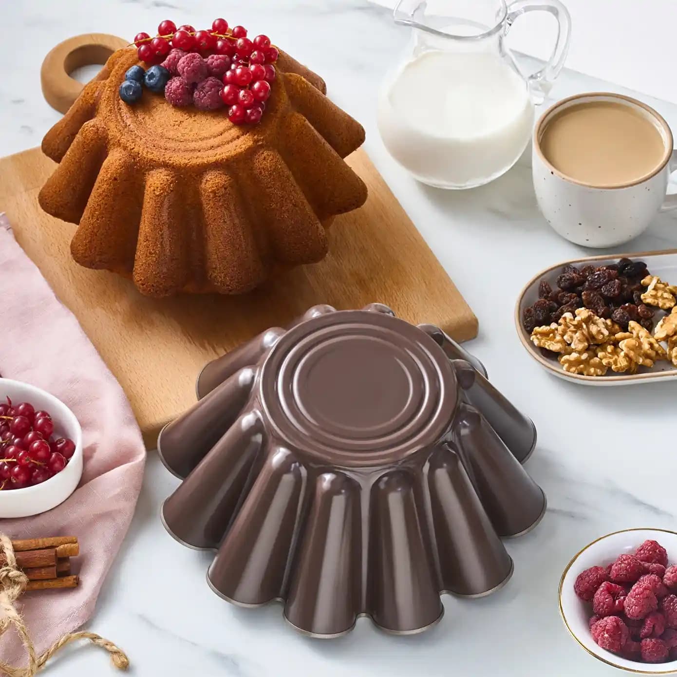 Karaca Dilimli Kek Kalıbı ile Eşit Dilimleme ve Pratik Kek Yapımı