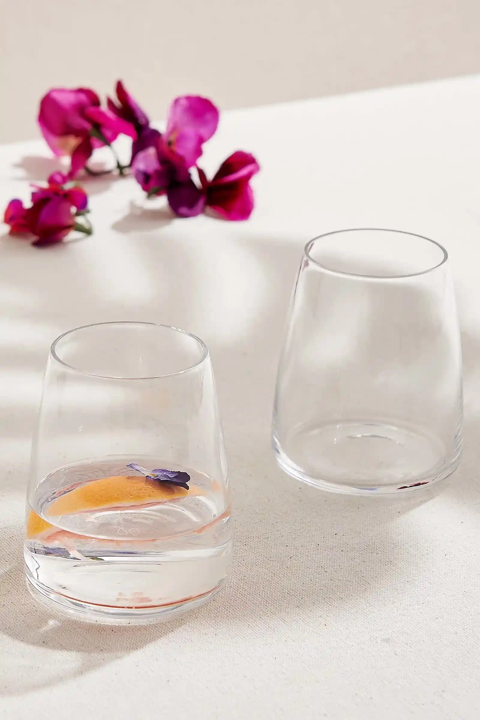 Paşabahçe Pinot Su Bardağı: Dayanıklı Cam Bardak Özellikleri ve Kullanım Alanları