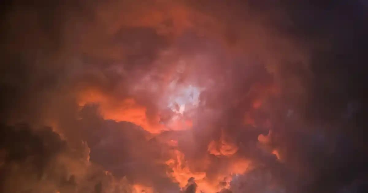 Petek Üstü Raf Ayağı: Isıtıcı Üzerinde Ek Depolama ve Fonksiyonel Tasarım Çözümleri