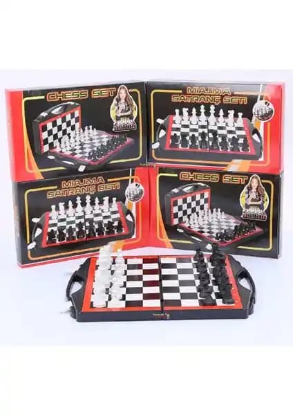 Miajima Çantalı Büyük Boy Satranç Takımı Şık ve Dayanıklı Tasarım