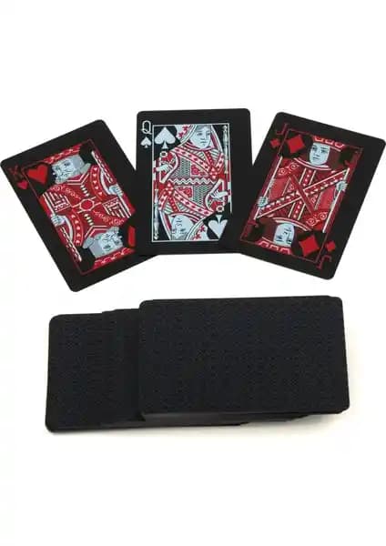 SPELT İskambil Kağıdı Desteği: Dayanıklı ve Estetik Kart Oyunları İçin Uygun Seçenek