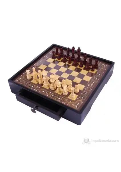 Star Çekmeceli Büyük Ceviz Satranç Takımı Estetik ve Fonksiyonel Tasarım