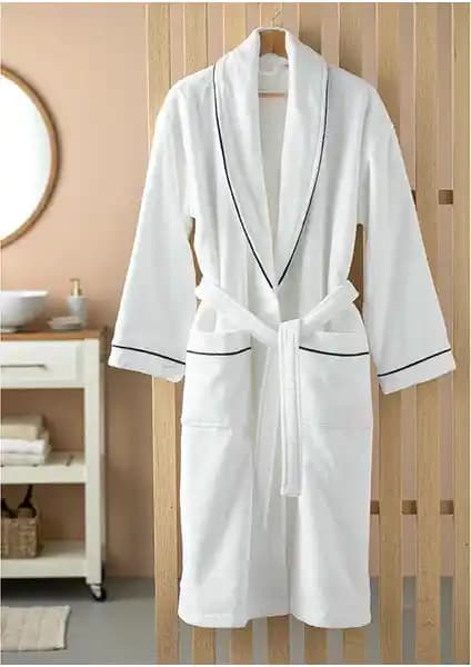 English Home Premium Kadife Bornoz ile Soley Kimono Bornoz Karşılaştırması: Kumaş, Emicilik