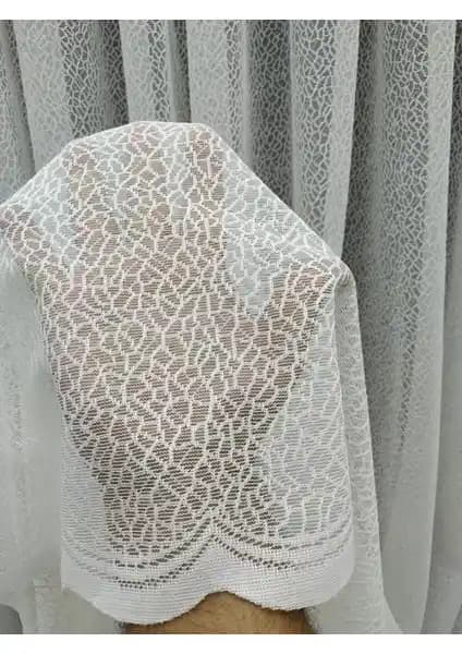 Kumaş ve Dikiş Kalitesi Temelli Ürün Karşılaştırması: Örme Tül ile Grek Zemin Tül Perde